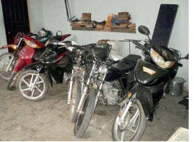 Brigada de Libertador secuestra seis motos