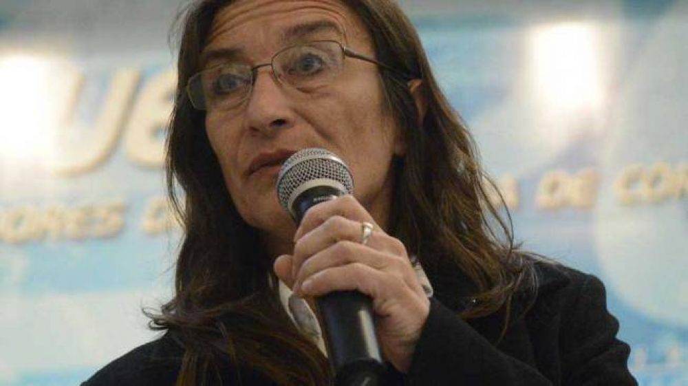 Scotto: Creemos que un debate p�blico ser�a interesante