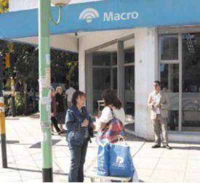 La banca local mejor� sus beneficios durante el segundo trimestre del a�o
