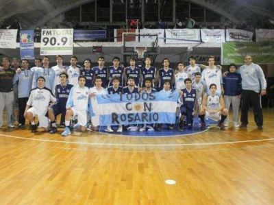 Corrientes ara�� el bronce