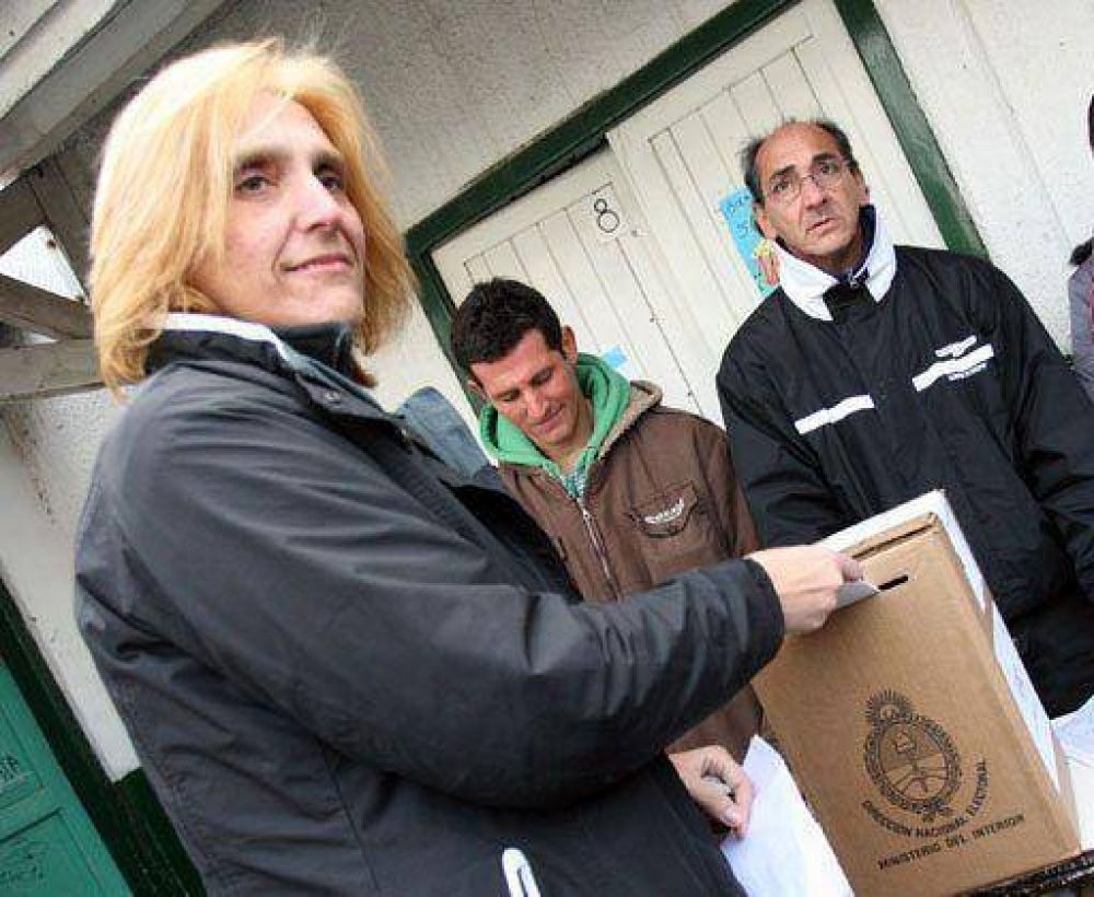 Vilma Baragiola dijo que la gente puede utilizar el voto para producir cambios