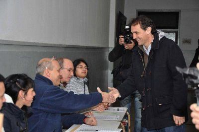 Katopodis: "Estamos viviendo una jornada c�vica muy importante"