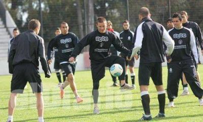 F�nix y su debut hist�rico en la B