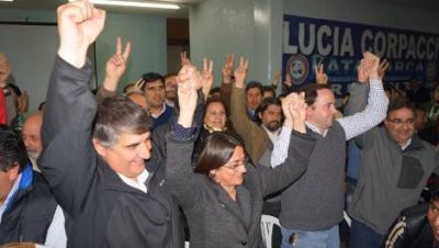 El Frente para la Victoria proclam� como ganador a Tomassi