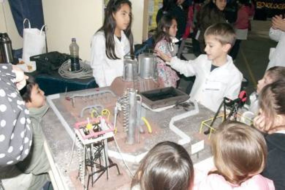 El Arte, Ciencia y tecnolog�a se dieron cita en la localidad de Sarmiento