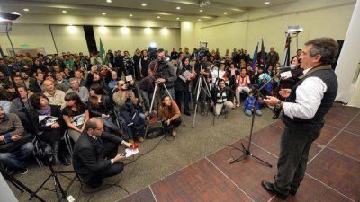 Urribarri exhibi� su triunfo frente al escenario nacional	 
