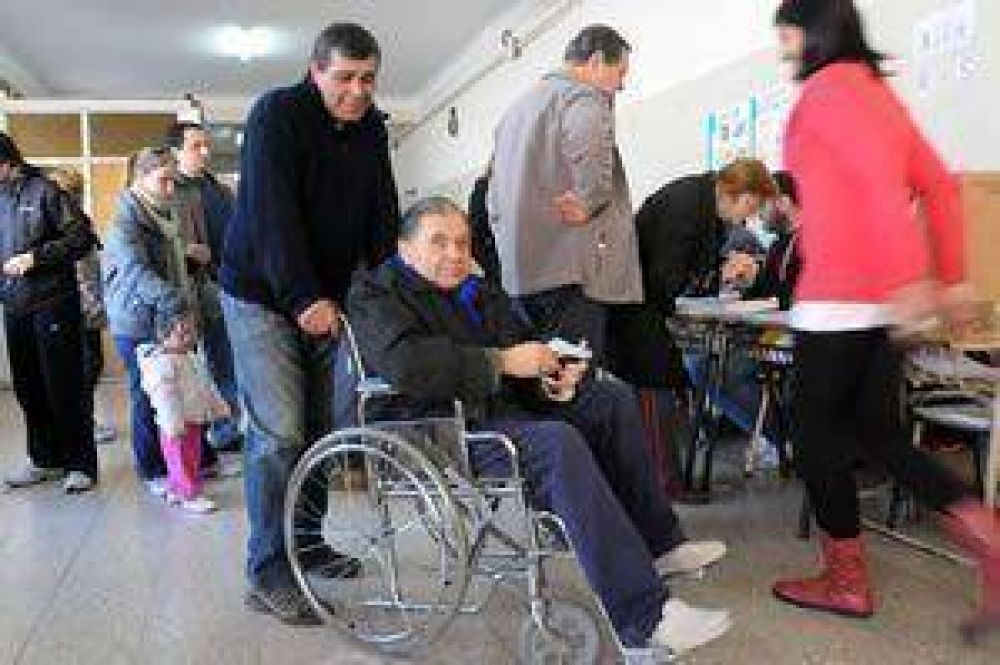 El voto accesible en algunas escuelas	