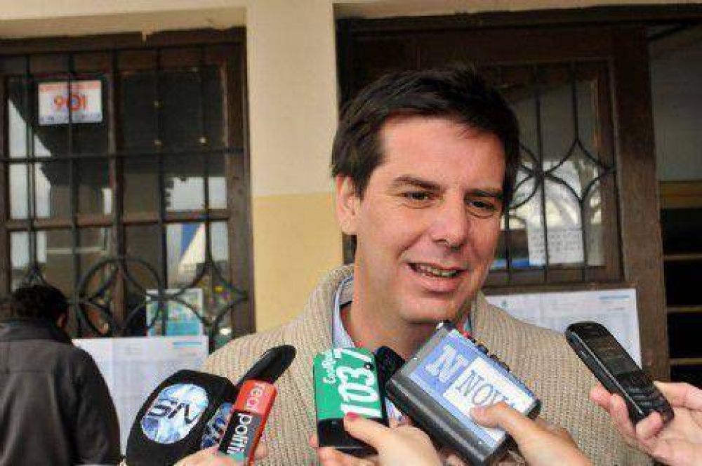 Atanasof no llegar�a a las legislativas de octubre