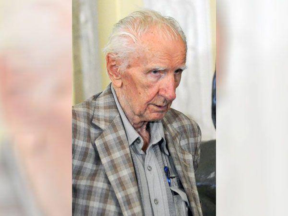 Muri� a los 98 a�os el nazi Laszlo Csatary