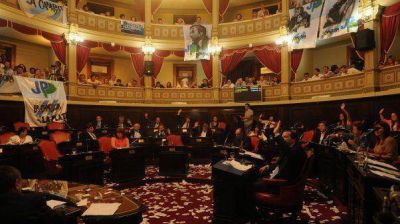 Insaurralde y Massa se dividen la Legislatura bonaerense