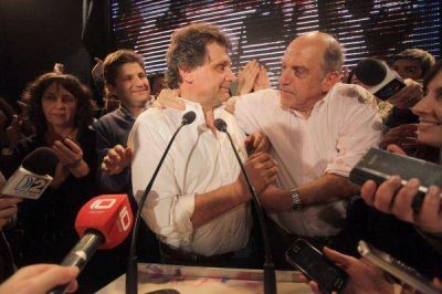 Pulti: �en tiempo suplementario, colgado del travesa�o y se gan�