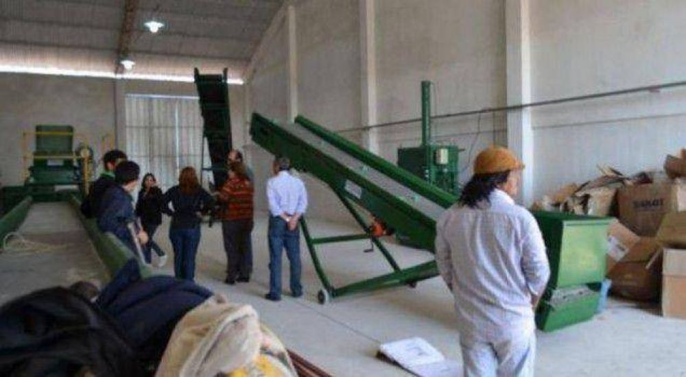 Avanza la obra de la planta de residuos de Villa �ngela