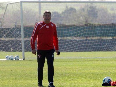Brindisi - Independiente: "Hay un gran plantel, falta el equipo"