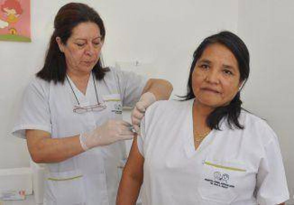 El personal de salud debe vacunarse contra la gripe