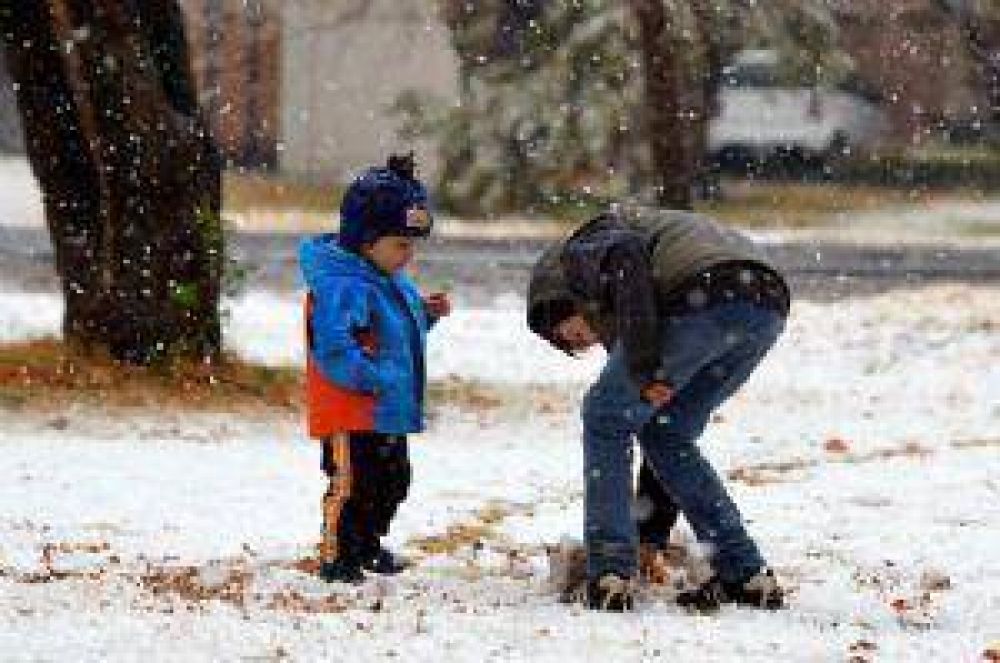 Volvi� el fr�o y la nieve se hizo notar en el Valle de Uco y el Sur