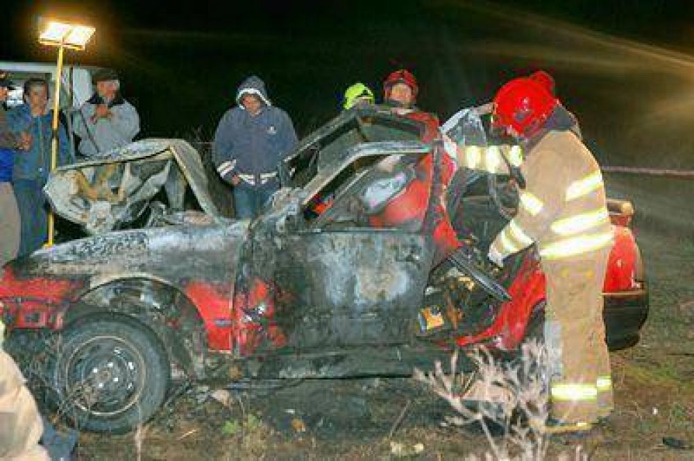 Murieron siete miembros de una familia pergaminense en un accidente de tr�nsito