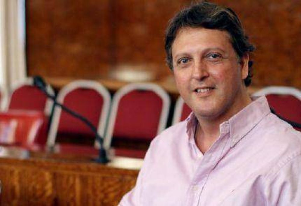 Rizzi realizar� investigaci�n con una Universidad italiana