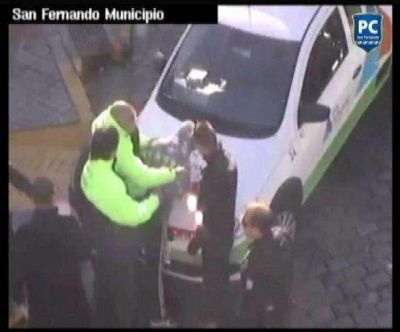 Gracias a las c�maras de seguridad caen dos delincuentes en Victoria