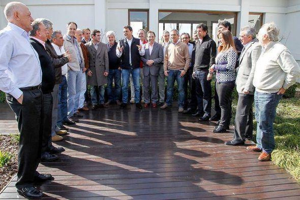 Sergio Massa agradeci� a los intendentes del Frente Renovador