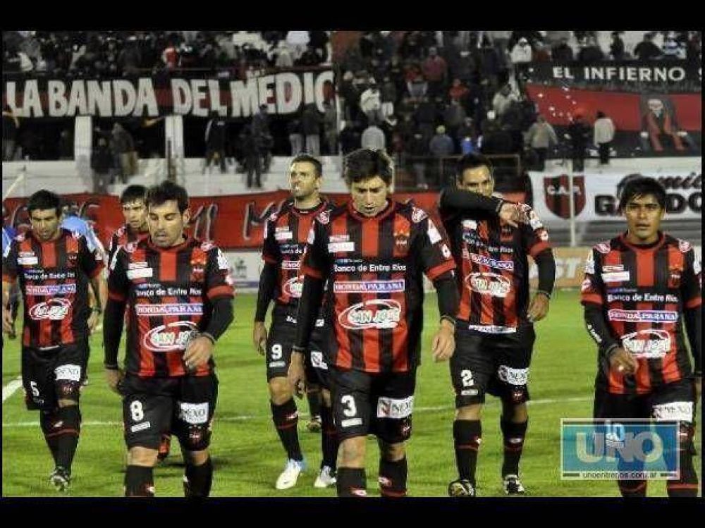 Patronato e Instituto empataron sin goles en el Grella