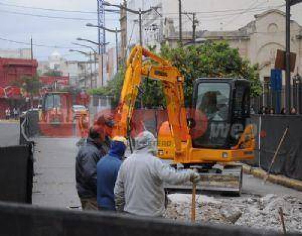 Inician trabajos de cloacas y desag�es
