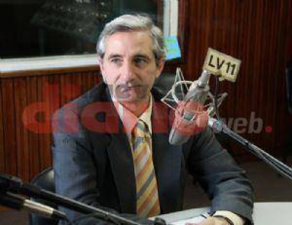 Capacitan a cuarenta operadores de PC