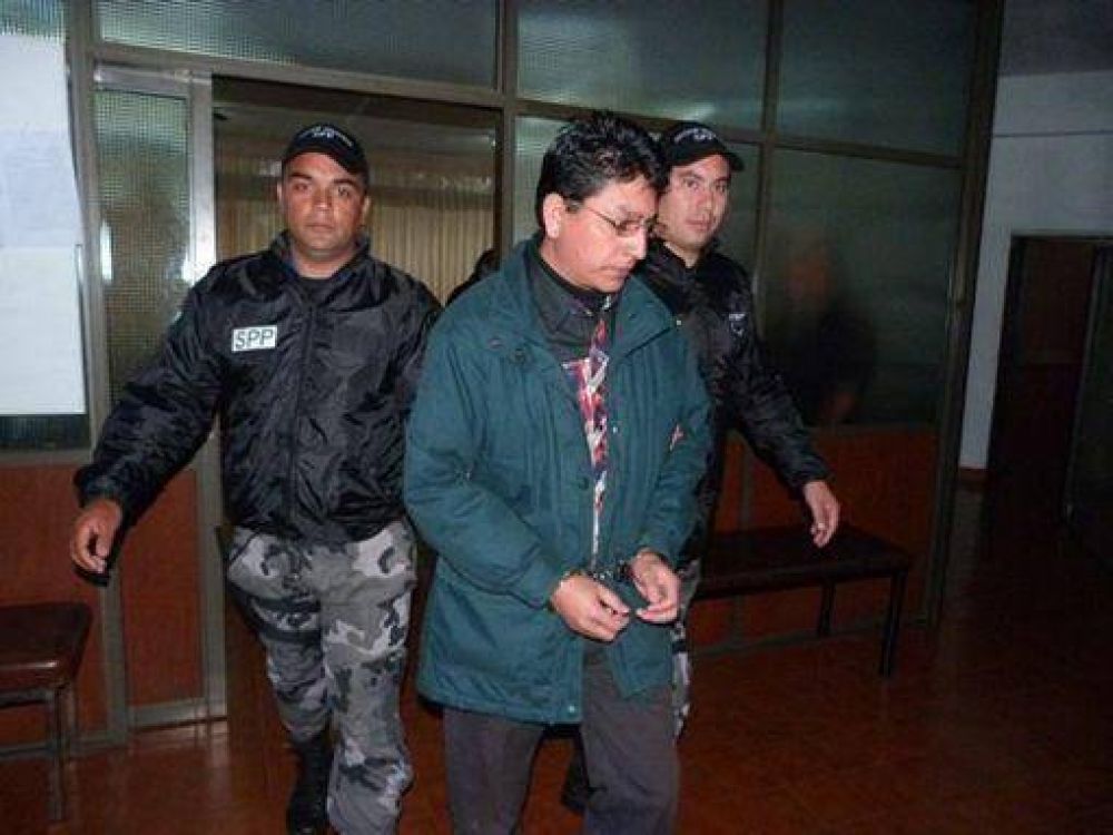Ober�: Condenaron a 17 a�os de prisi�n al pastor evang�lico que viol� a su hija durante 7 a�os