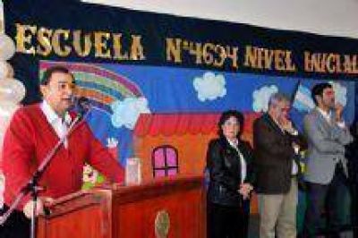 Miguel Isa destac� la importancia de la construcci�n de escuelas de nivel inicial en Salta