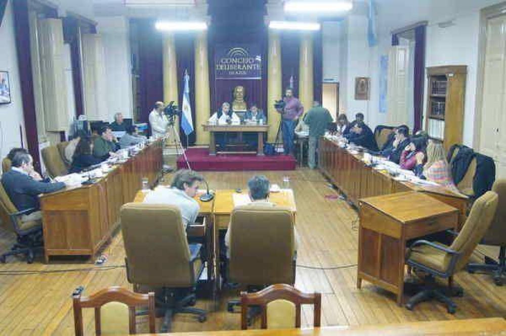 LOS FUNDAMENTOS DEL PEDIDO DE INTERPELACI�N A INZA