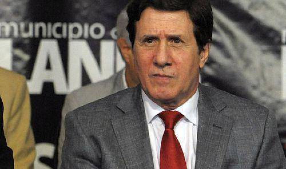 "No va a haber una estampida de intendentes", asegur� el kirchnerismo