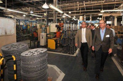 La industria Rheem generar� 80 nuevos puestos de trabajo
