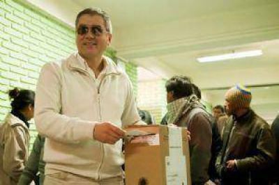 UCR: las minor�as se re�nen para analizar su postura