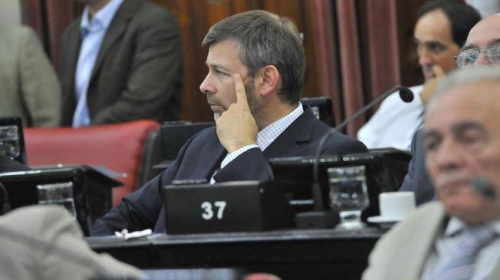 Efecto Baldassi: Pretto se va del bloque delasotista y forma la bancada del PRO