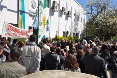 Vecinos autoconvocados y movimiento sociales reclamaron m�s seguridad ante legisladores