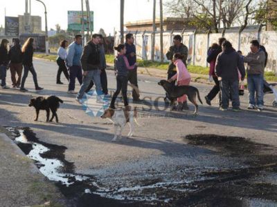 Protesta vecinal en Ezpeleta