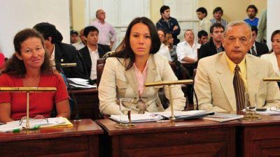 Paran�: concejal radical dej� su bloque con una dura carta	 