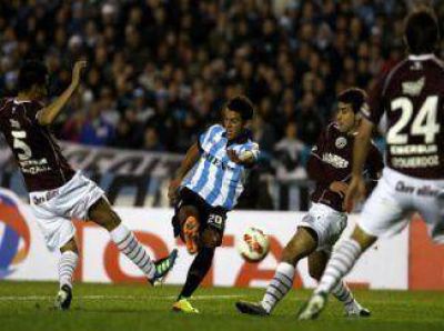 Lan�s, sin merecerlo, super� a Racing