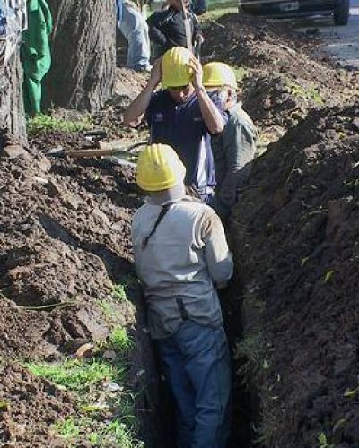 Renuevan redes de agua potable en M�rmol
