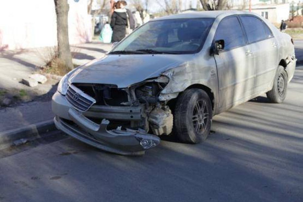 Choc� y se dio a la fuga