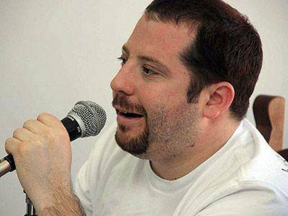 Ottavis quiso hacer su juego en las PASO y termin� en un papel�n