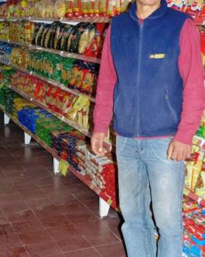 Alba�il �due�o� del s�per: �Lo hice por trabajo para 2 hijos�