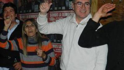 �Sosa parece atra�do por el cupo femenino porque le deben gustar tambi�n las pelucas�