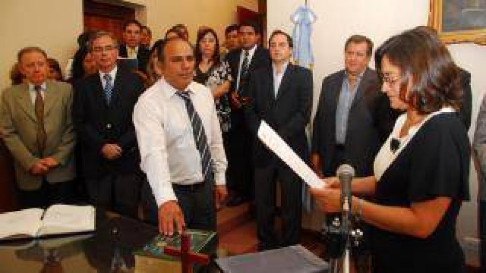 La inutilidad del candidato de Barrionuevo en Capayn termin fortaleciendo la candidatura a senador de Hugo Corpacci