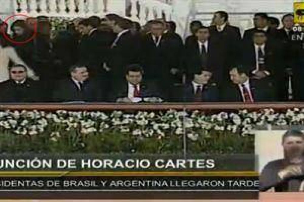 Cristina Kirchner tambin lleg tarde a la asuncin de Horacio Cartes