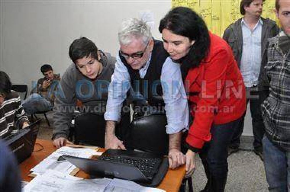 �Tenemos que consolidar el Frente Progresista para lograr dos bancas�