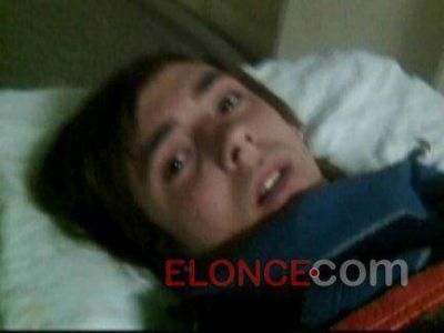 Un adolescente est� internado luego de recibir un disparo cuando le robaron la moto