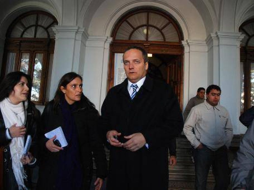 Tensi�n en el Concejo Deliberante por la destituci�n de Pacharotti