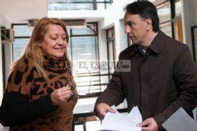 Esc�ndalo en Aguas de Catamarca