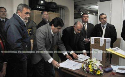La justicia a�n no termin� el escrutinio de la elecci�n primaria: pas� al lunes o martes