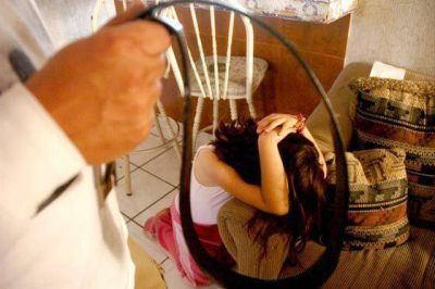 Diputada reclama campa�a contra maltrato y abuso infantil